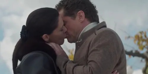 ΣΟΚ στο «Μία νύχτα μόνο»: Ο Οδυσσέας ξεφτιλίζει την Αρετή – «Ορίστε οι αποδείξεις!»