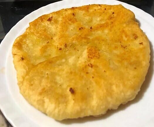 Αυτά τα τηγανόψωμα χρειάζονται μόνο 3 υλικά και δεν προλαβαίνουν να κρυώσουν! Δοκίμασε τα