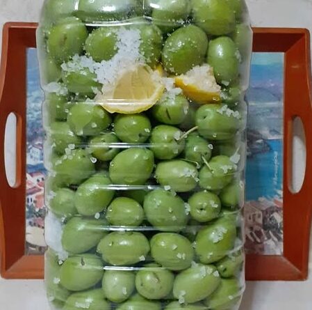 Πώς να φτιάξεις τις δικές σου ελιές στο σπίτι – πανεύκολα