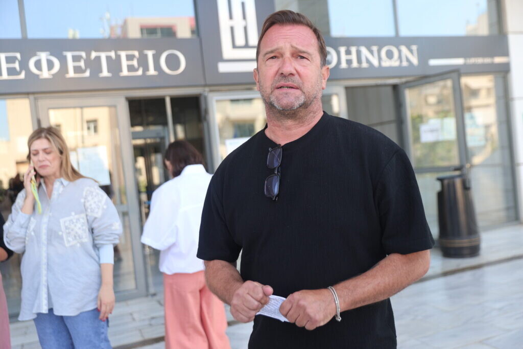 Απασφάλισε ο Νίκος Πλακιάς: Η ανάρτησή του με αφορμή της έναρξη της δίκης για τα Τέμπη