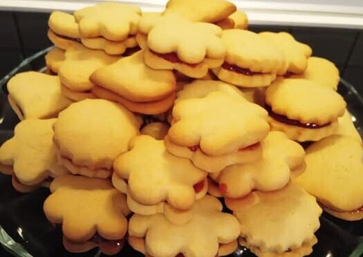 Τα πιο αφράτα μπισκότα με μαρμελάδα που έχω φτιάξει