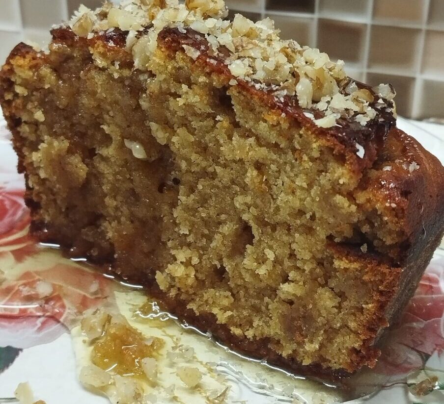 Κέικ μελομακάρονο – το γιορτινό γλυκό που δεν χορταίνεις