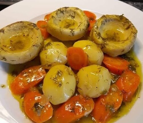 Αγκινάρες λεμονάτες με πατάτες: το μυστικό για τέλειο δέσιμο