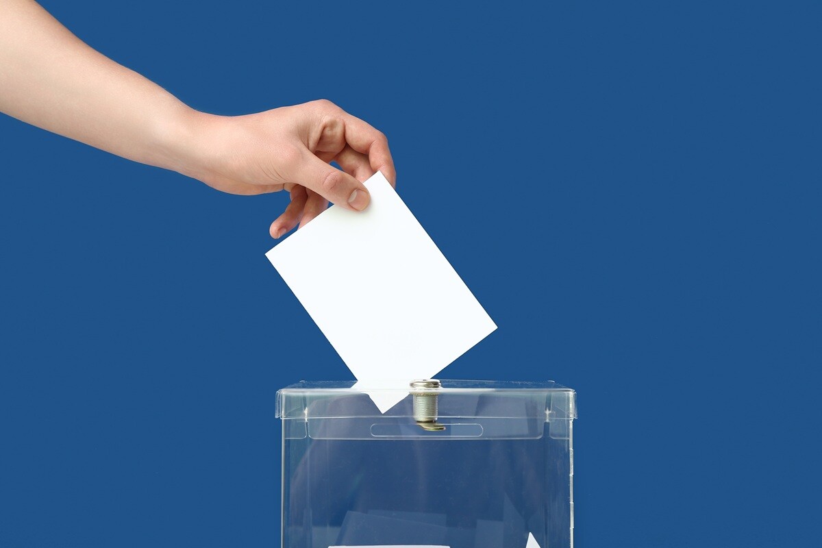 Είχαν χρόνια να δουν τέτοιο νούμερο: Το αποτέλεσμα της κρυφής δημοσκόπησης που δεν περίμενε ούτε η ΝΔ