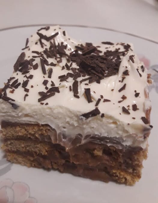 Η τούρτα κατσαρόλας που γίνεται σε 10 λεπτά – Τη ζητάνε κάθε φορά