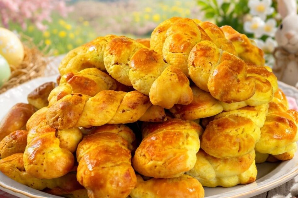 Πασχαλινά κουλουράκια – Εύκολα και πεντανόστιμα