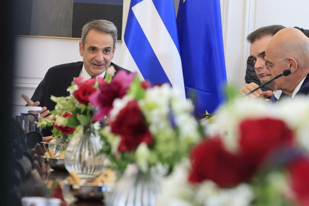 ΕΚΤΑΚΤΟ: Ανατροπή με τον 13ο μισθό – Ανακοινώνεται πριν τη ΔΕΘ