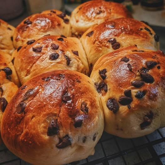 Μαλακά μπριός με σοκολάτα – αφράτα σαν σύννεφο