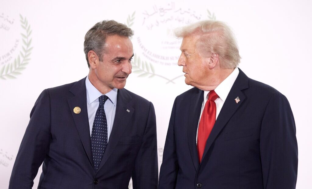 Ο Τραμπ ζητά πλοία στα Στενά του Ορμούζ: Τι θα κάνει η Ελλάδα