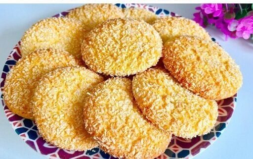 Με 1 αυγό και γιαούρτι φτιάχνεις μπισκότα σε 5 λεπτά