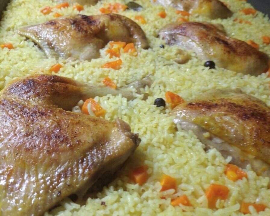 Εύκολο κοτόπουλο φούρνου με ρύζι – σκέτη νοστιμιά