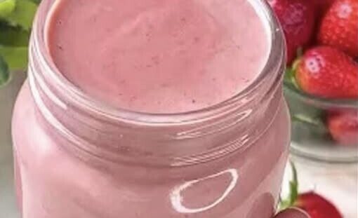 Σπιτική “Nutella” με φράουλα και φουντούκια – μόνο 3 υλικά