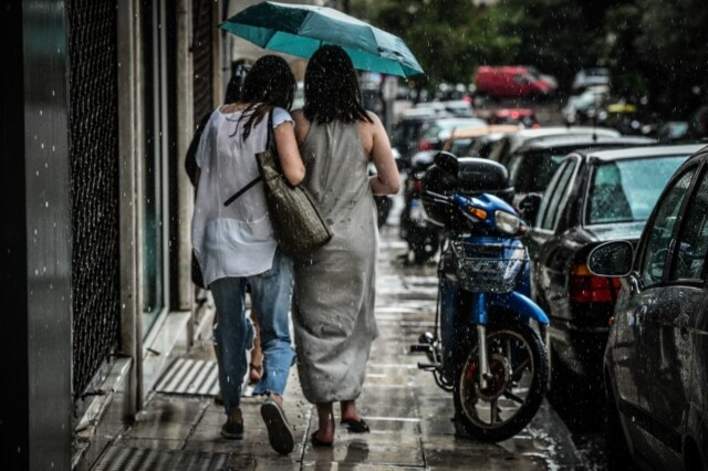 Χαλάει ο καιρός, ανατροπή με βροχές και καταιγίδες – Πόσο θα διαρκέσουν