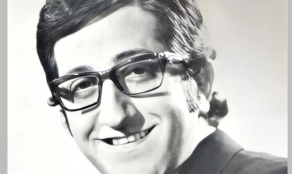 Πέθανε μόνος και ξεχασμένος στο σπίτι του, στην Κυψέλη, ο γνωστός ηθοποιός – Κανείς δεν τον αναζήτησε