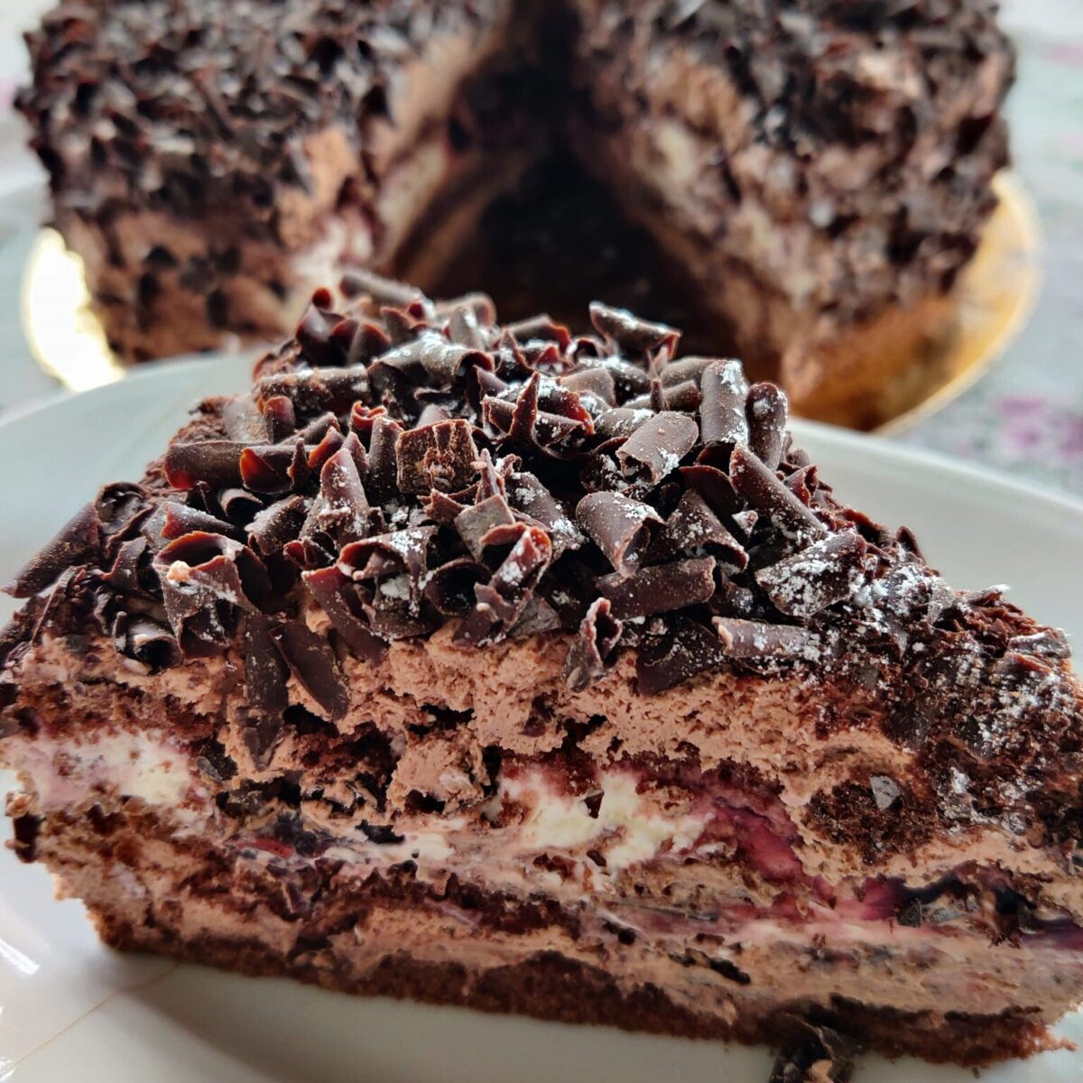 Τούρτα τύπου Black Forest στο λεπτό – Με αποτέλεσμα ζαχαροπλαστείου