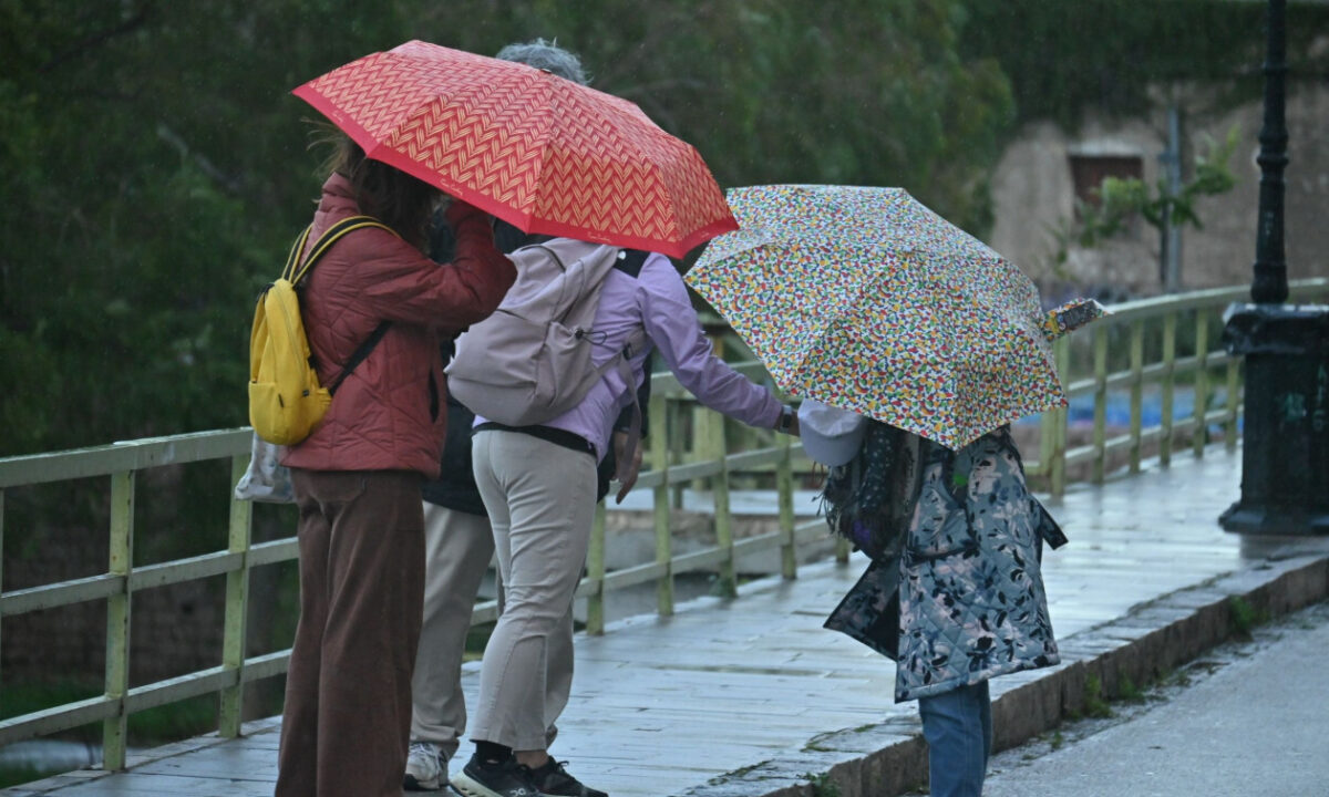 ΕΚΤΑΚΤΟ ΔΕΛΤΙΟ ΕΜΥ: Έρχεται νέα επικίνδυνη κακοκαιρία – Οι 7 περιοχές που είναι στο «κόκκινο»