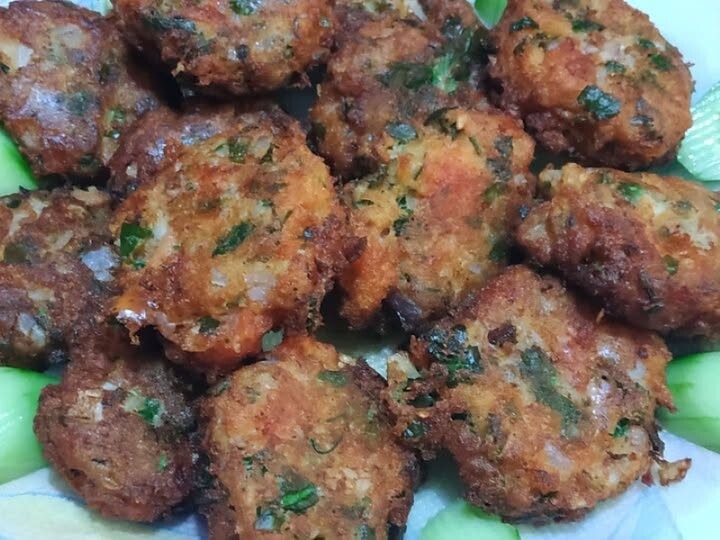 Το μυστικό για νηστίσιμους ντοματοκεφτέδες που δεν λιώνουν στο τηγάνι