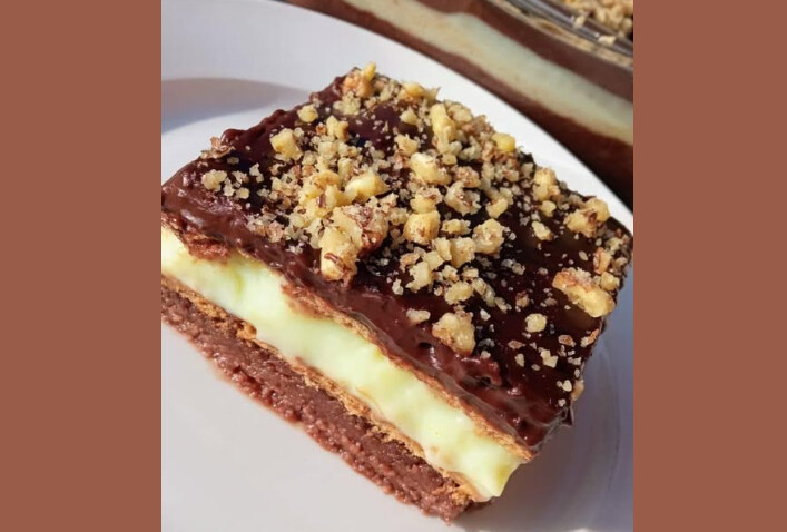 Το γλυκό των 10 λεπτών που έχει ξετρελάνει το ίντερνετ – πανεύκολο, ελαφρύ και απίστευτα νόστιμο!