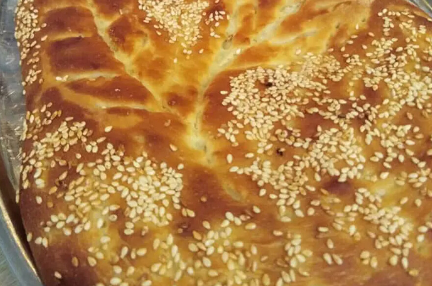 Μοναδική λαγάνα με ταχίνι που είναι ότι νοστιμότερο φάγατε ποτέ