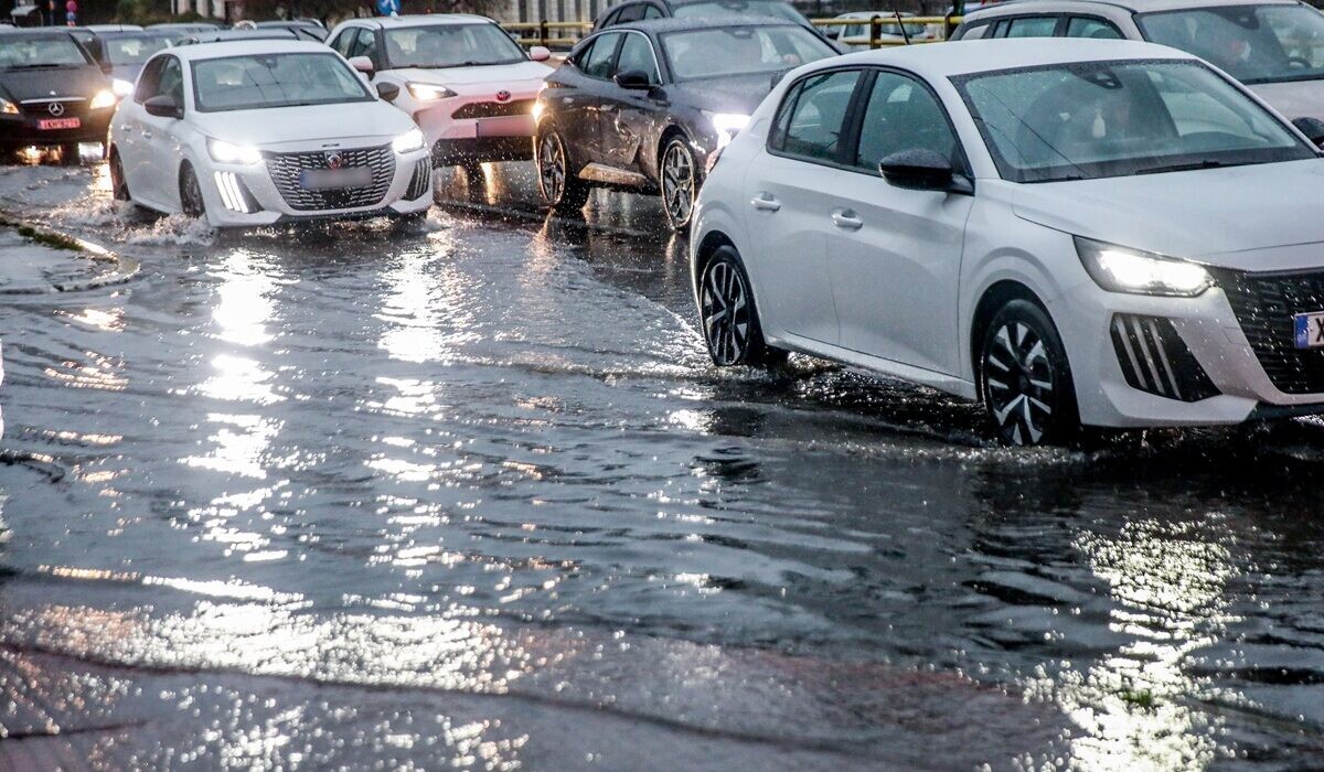 Καιρός: Ο χειμώνας δείχνει ξανά τα… δόντια του – Πότε καταρρέει ο πολικός στρόβιλος και έρχεται…