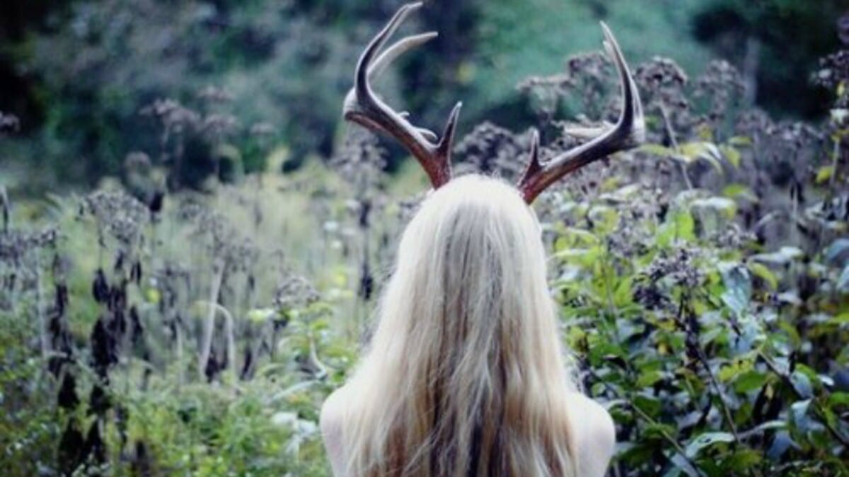 Ψάξτε το κεφάλι σας: Αυτά είναι τα 4 ζώδια που θα κερατώσουν τους επόμενους μήνες