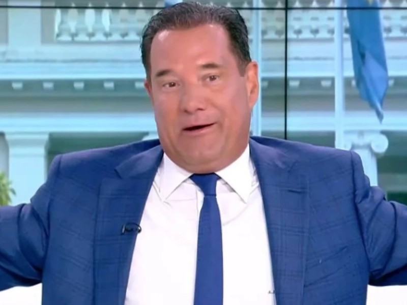 «Σάλος με Άδωνι Γεωργιάδη: “Τζάμπα φάρμακα, νοσοκομεία και παραλία έχουν οι πάμφτωχοι Έλληνες”…