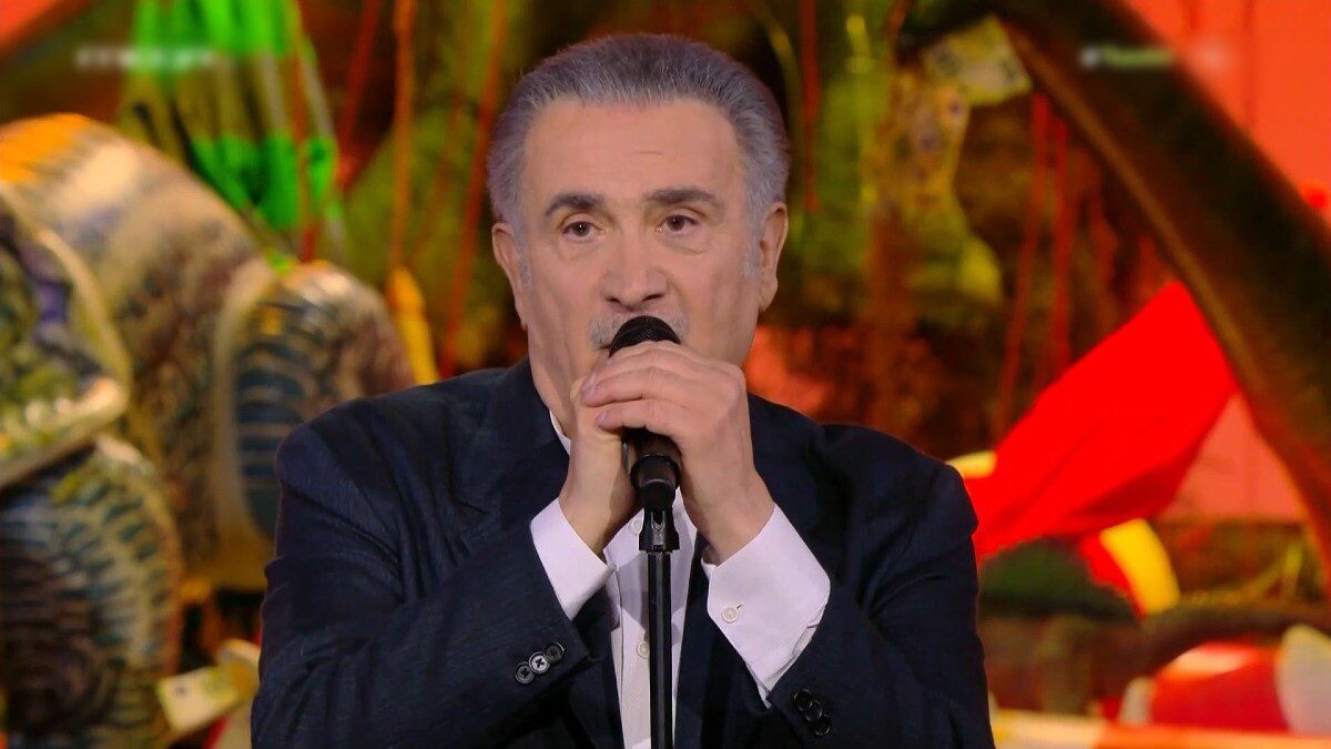 «Κόλαφος» ο Λάκης Λαζόπουλος για το Predator: Αφήνει αιχμές για την περιπέτεια με το εμβόλιο που πήγε να του στοιχίσει τη ζωή