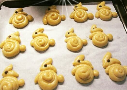 Τα κουλουράκια που δεν λείπουν ποτέ από το Πάσχα