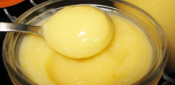 Η πιο εύκολη κρέμα λεμονιού με λίγα υλικά και ελάχιστες θερμίδες