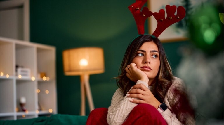 Γκρίνιες, ανατροπές, καυγάδες, χωρισμοί και απρόοπτα: Αν ανήκεις σε ένα από αυτά τα 4 ζώδια, φέτος τα Χριστούγεννα, δεν θα περάσεις καθόλου καλά
