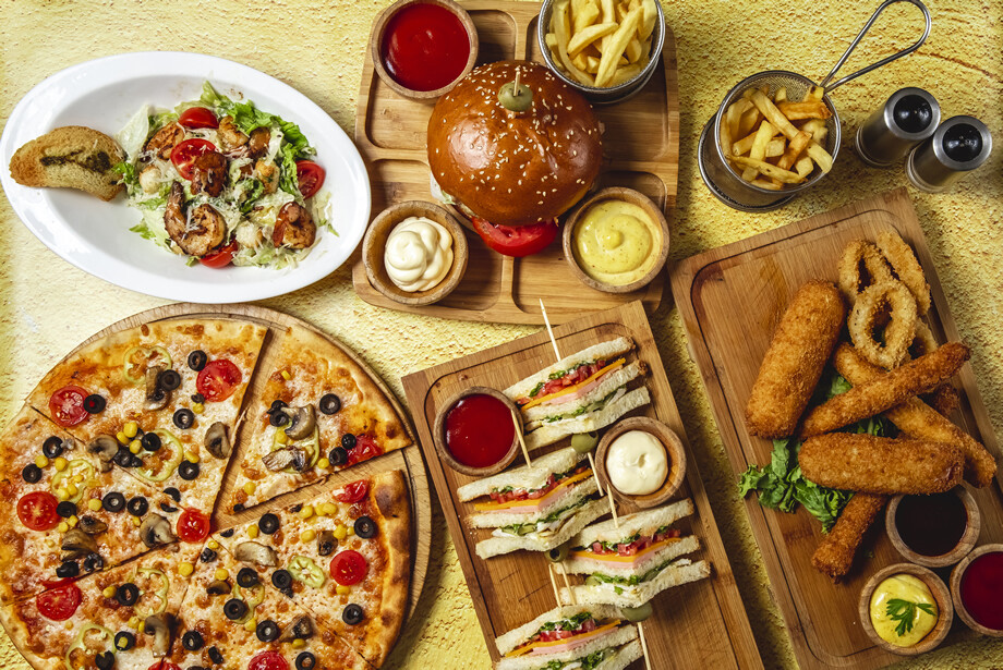 Βρέθηκε ποιο τρόφιμο γνωστής αλυσίδας fast food έστειλε εκατοντάδες στο νοσοκομείο