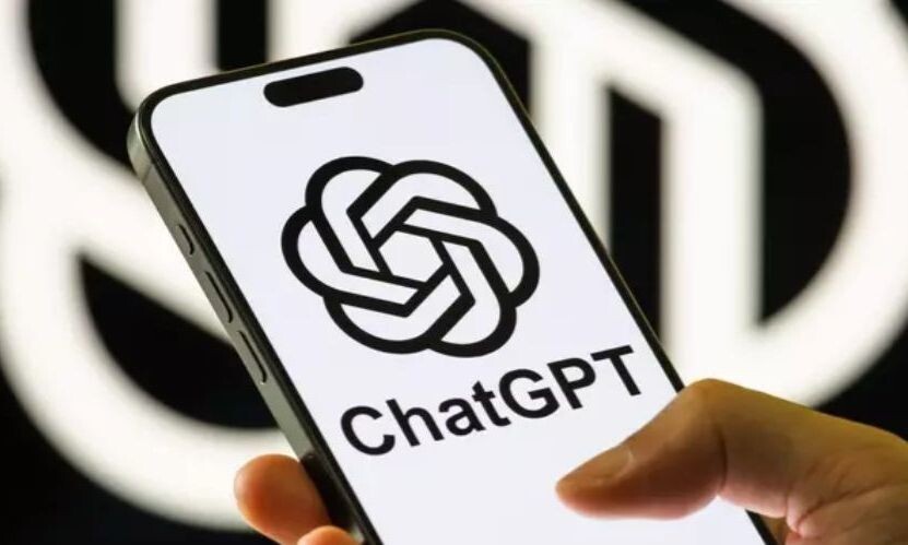 «Έπεσε» το ChatGPT παγκοσμίως