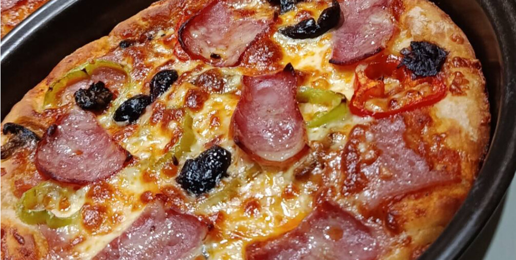 Ώρα για πιτσούλα με σούπερ αφράτη ζύμη για όλη την οικογένεια