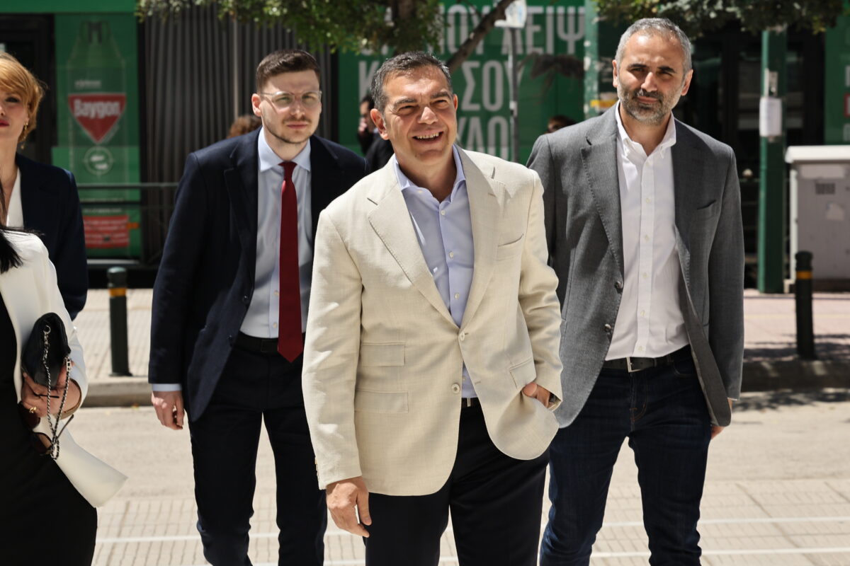 Αλέξης Τσίπρας: Τα 59 άτομα που στηρίζουν την «ΕΛΑΣ»
