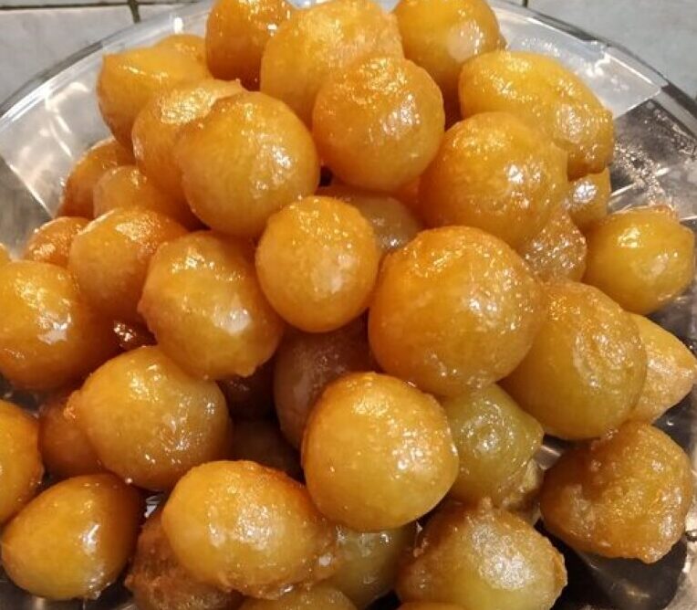 ο μυστικό για τραγανούς λουκουμάδες που μένουν αφράτοι