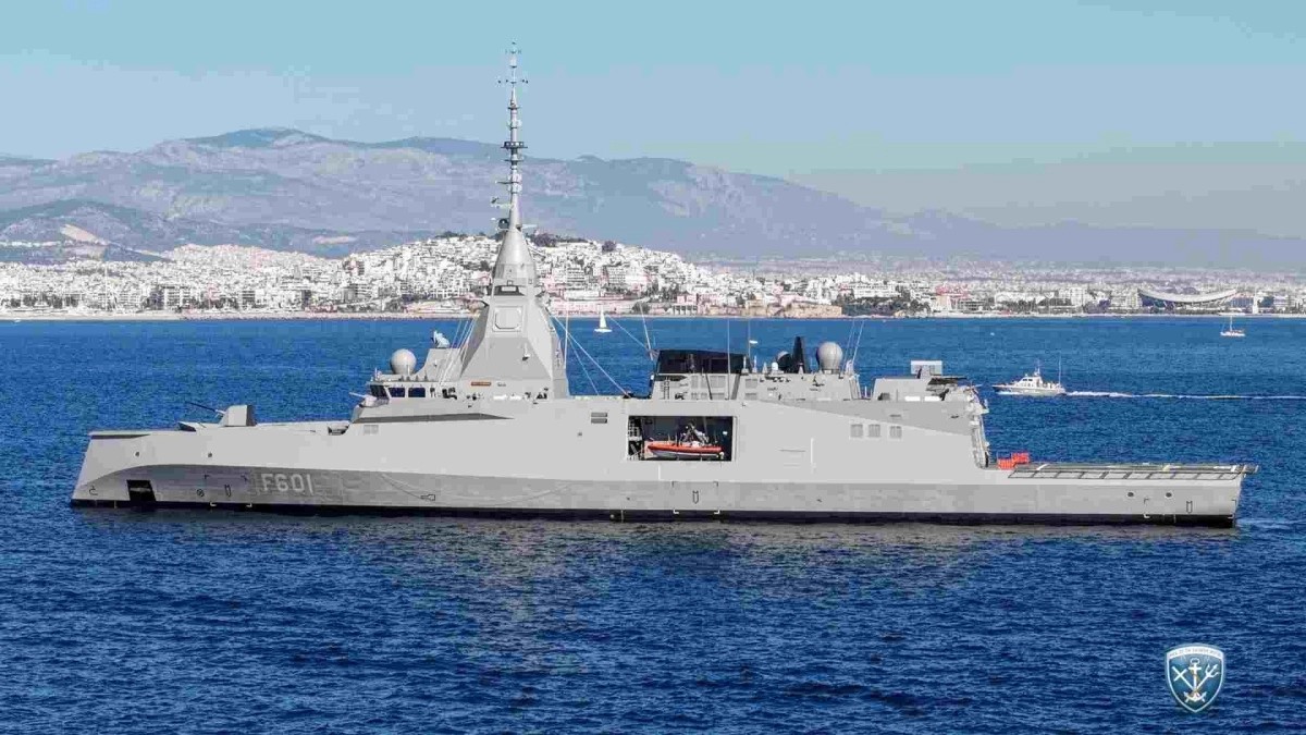 ΑΥΤΗ ΕΙΝΑΙ Η ΦΡΕΓΑΤΑ «ΚΙΜΩΝ» ΠΟΥ ΣΤΕΛΝΕΙ ΣΤΗΝ ΚΥΠΡΟ Η ΕΛΛΑΔΑ: Η ΠΙΟ ΙΣΧΥΡΗ ΣΤΟΝ ΠΛΑΝΗΤΗ!