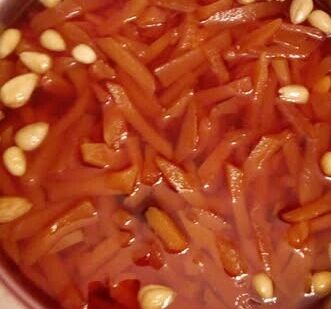 Το πιο αρωματικό γλυκό κουταλιού κυδώνι – Με κανέλα και αμύγδαλα όπως το έφτιαχναν παλιά