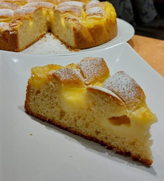 Το πιο αφράτο κέικ με κρέμα που θα δοκιμάσεις ποτέ