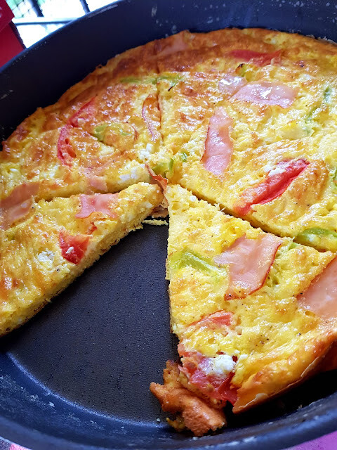 Ομελέτα φούρνου αφράτη σαν σουφλέ – Έτοιμη σε 30 λεπτά