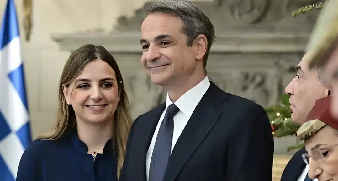 Σοφία Μητσοτάκη: Οργισμένη απάντηση για την επιστροφή της από το Ντουμπάι – «Η ξεφτίλα δεν έχει όρια»