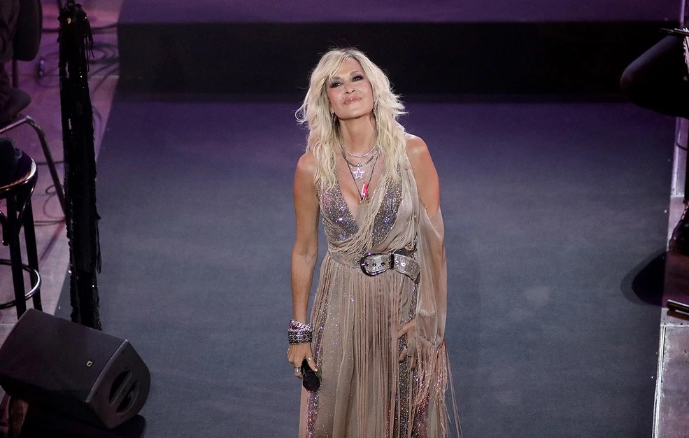 ΕΚΤΑΚΤΟ ΤΩΡΑ ΓΙΑ ΑΝΝΑ ΒΙΣΣΗ: ΜΟΛΙΣ ΜΑΘΕΥΤΗΚΕ