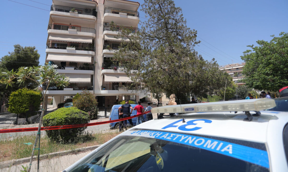 «Μαμά και μπαμπά, τρία χρόνια τώρα…»: Ολόκληρο το σπαρακτικό γράμμα της 17χρονης που «βούτηξε» στο κενό