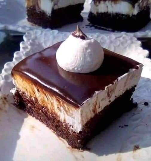 Μην αγοράσεις ξανά πάστες – Δες πώς γίνεται αυτή η πάστα ταψιού στο σπίτι