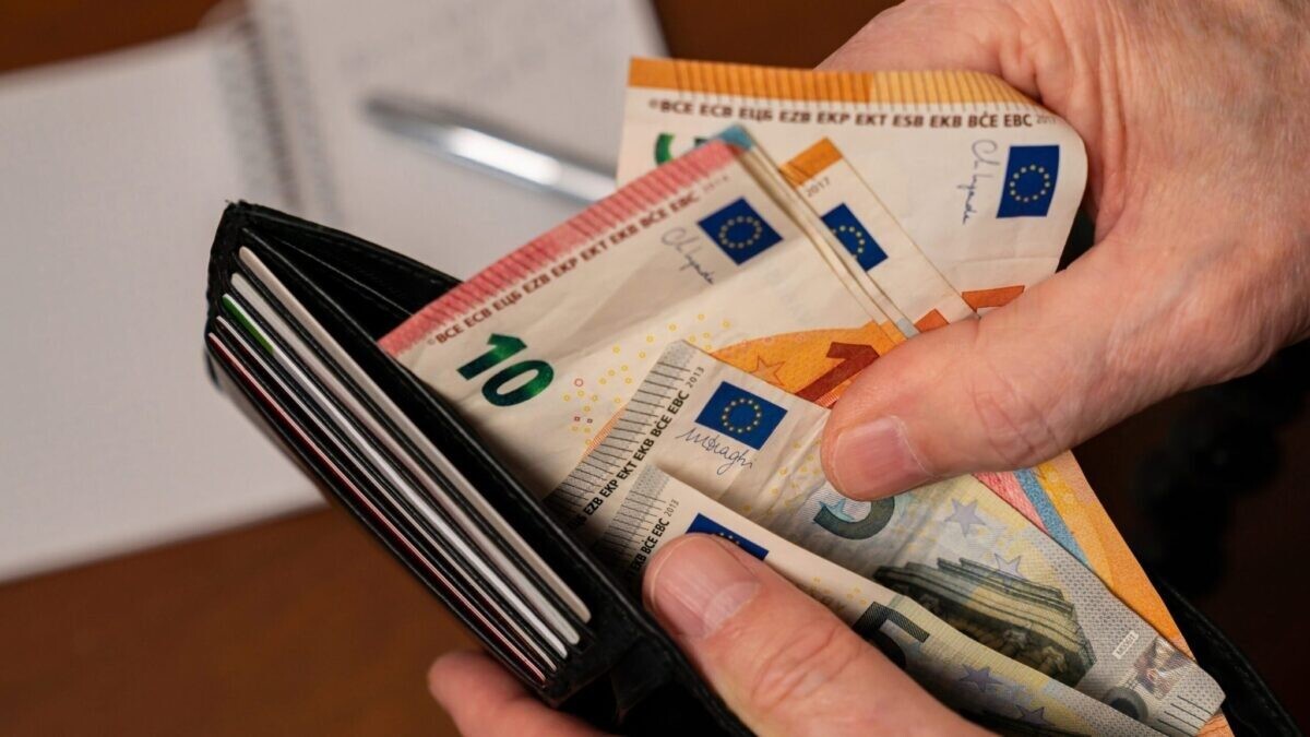 ΕΡΧΕΤΑΙ EKTAKTH ΟΙΚΟΝΟΜΙΚΗ ΕΝΙΣΧΥΣΗ