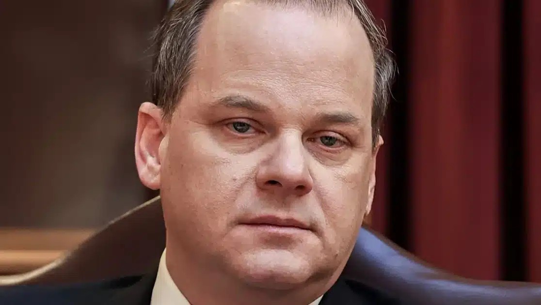 ΔΥΣΑΡΕΣΤΑ ΝΕΑ ΓΙΑ ΤΟΝ ΚΑΡΑΜΑΝΛΗ