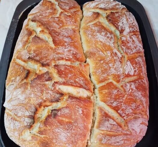 Ψωμί γάστρας χωρίς ζύμωμα – Τραγανό απ’ έξω και αφράτο μέσα!