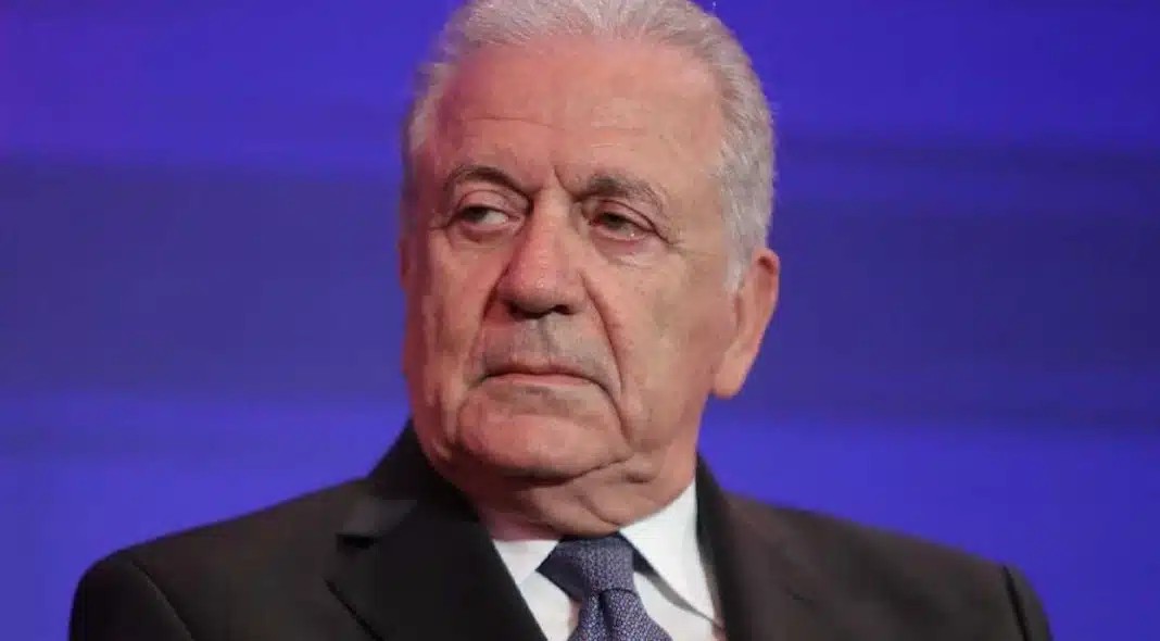 Ευρωπαϊκό ένταλμα σύλληψης για τον Δημήτρη Αβραμόπουλο