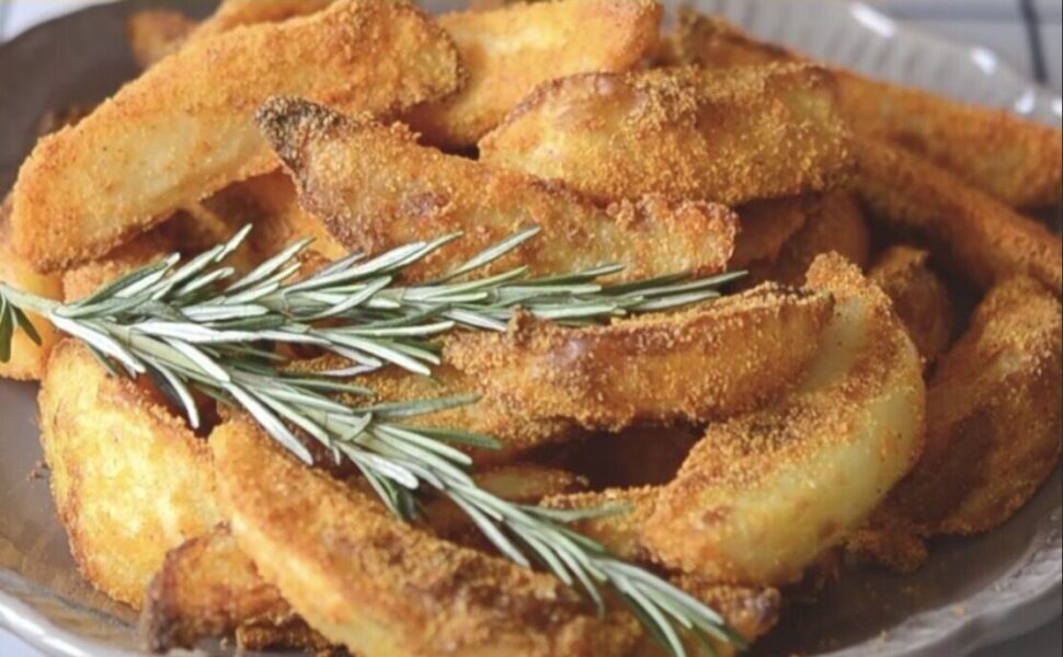 Το μυστικό για πατάτες φούρνου που βγαίνουν τέλεια τραγανές