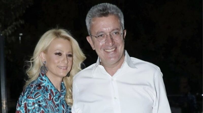Έκτακτη είδηση για Νίκο Χατζηνικολάου και Κρίστη Τσολακάκη: Μαθεύτηκαν τα μαντάτα για το ζευγάρι, μετά από 22 χρόνια γάμου