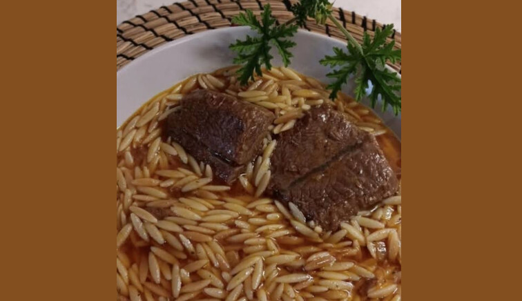 Κρέας μοσχαρίσιο ( χτένι) με κριθαράκι-έγινε λουκούμι το φαγάκι μας πεντανοστιμο